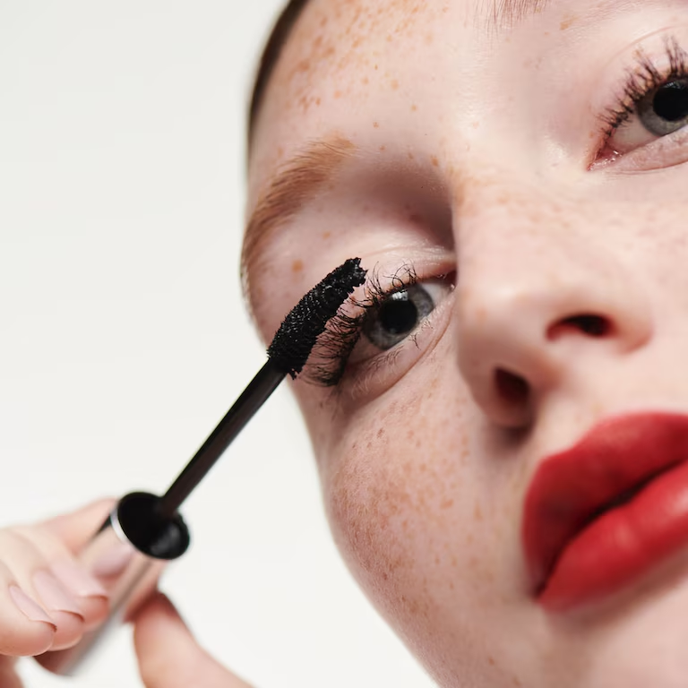 CLINIQUE MASCARA HIGH IMPACT ZERO GRAVITY