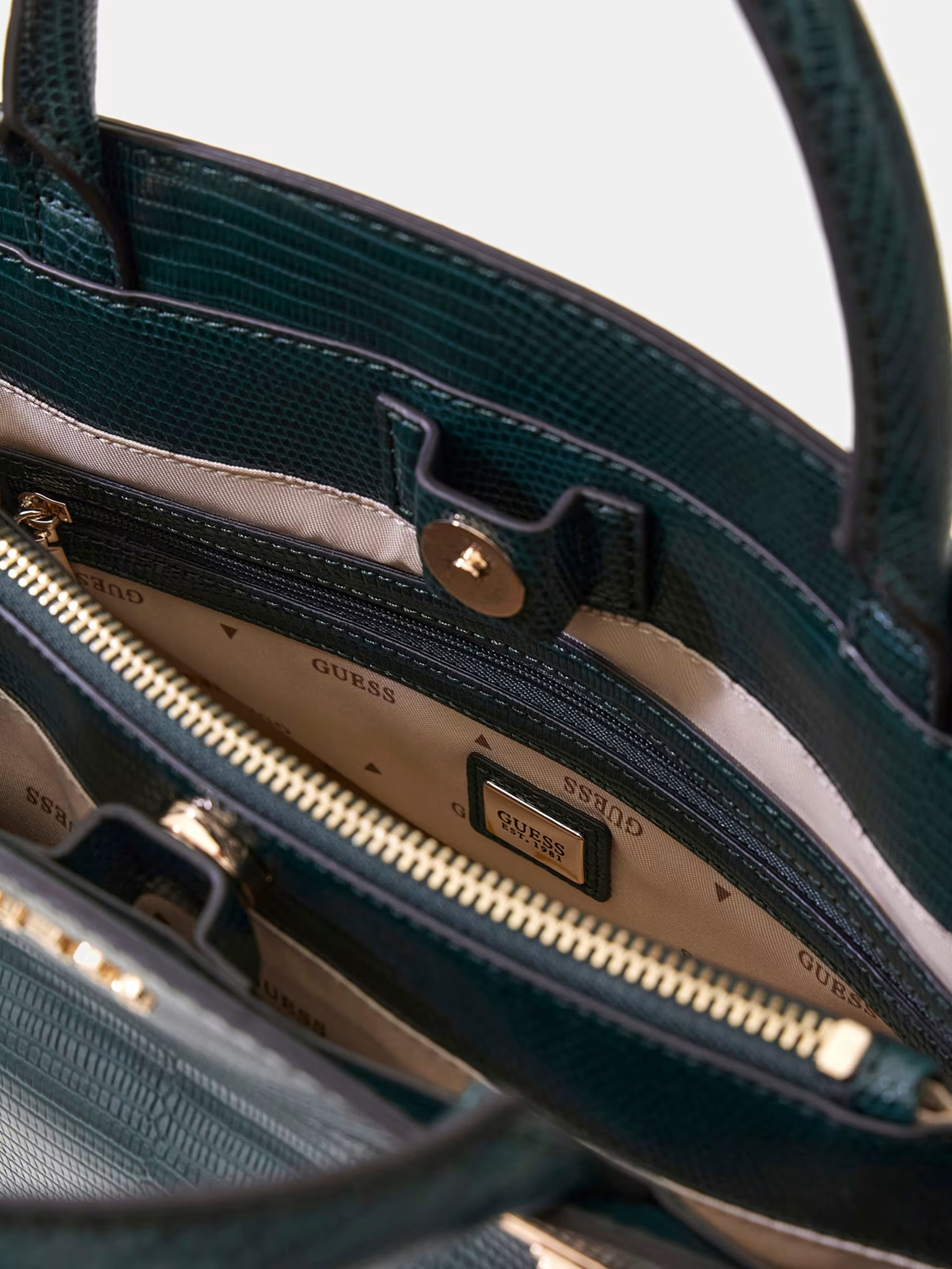 GUESS CARTERA SATCHEL MELINDA FOREST