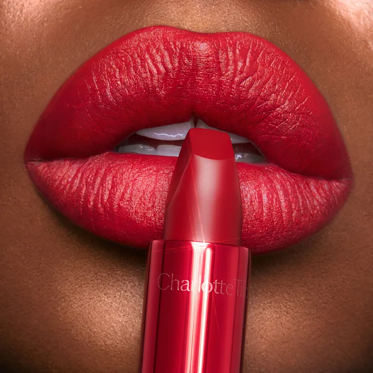 CHARLOTTE TILBURY MATTE REVOLUTION LONG-LASTING LIPSTICK - HOLLYWOOD VIXEN