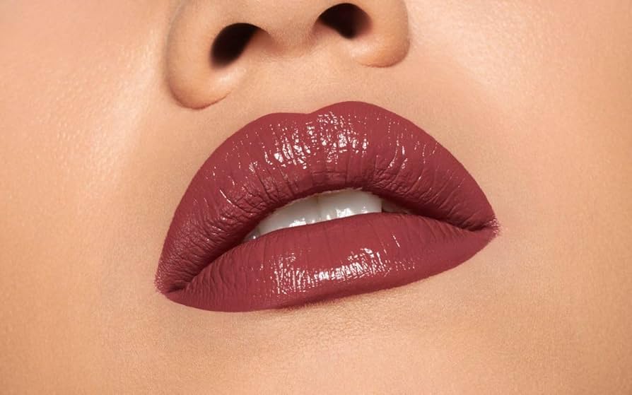 PUPA VAMP! EXTREME COLOUR LIPSTICK - TAWNEY RED 200