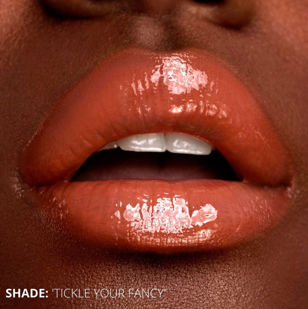 ICONIC PLUMPING GLOSS - TICKLE YOUR FANCY