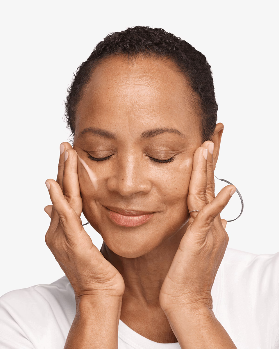 CLINIQUE SMART CLINICAL REPAIR MULTI-DIMENSIONAL RETINOL 30ML