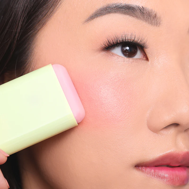 PIXI ON-THE-GLOW BLUSH - CHEEKTONE