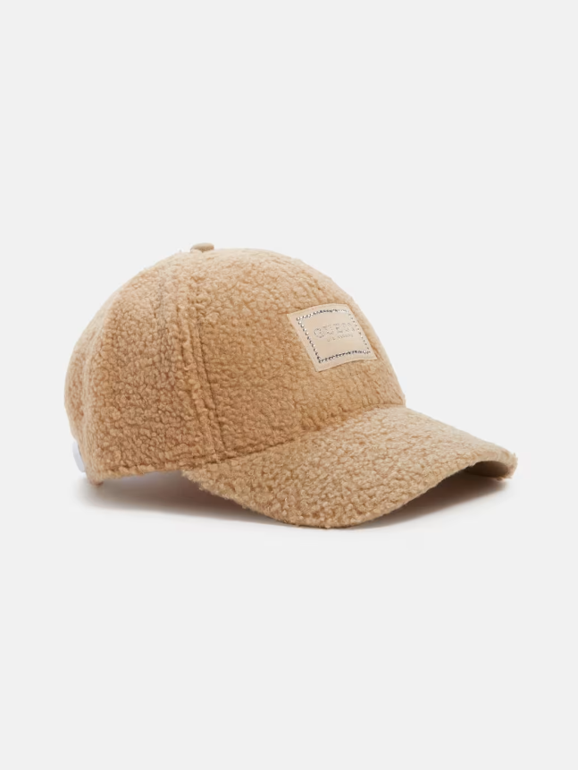 GUESS KEPI RHINESTONE TEDDY TAN