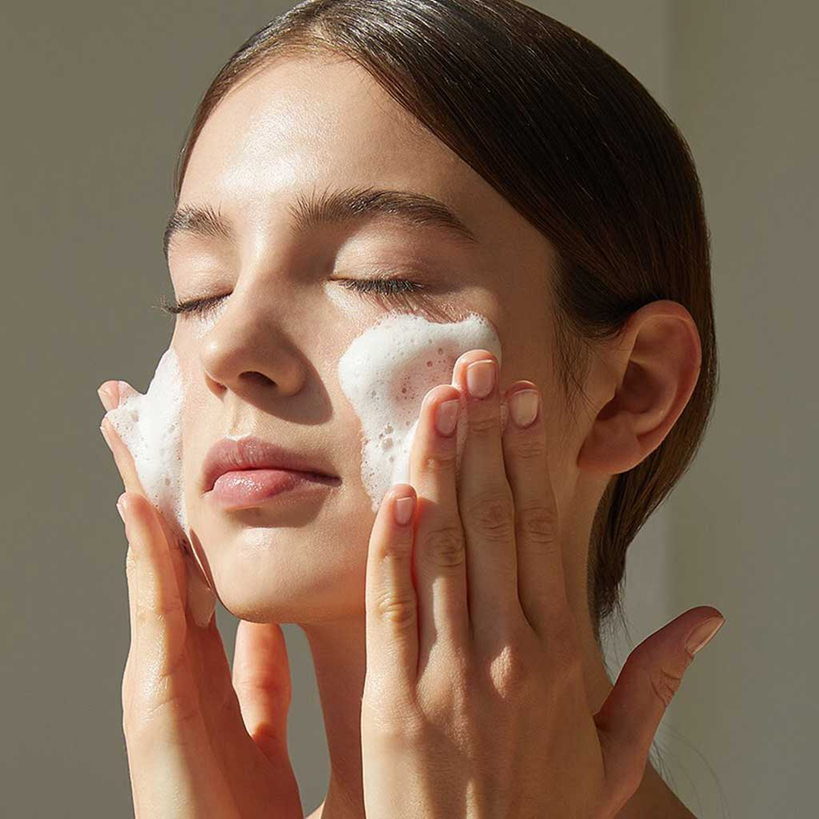 SKIN1004 CENTELLA TEA-TRICA BHA FOAM 125ML