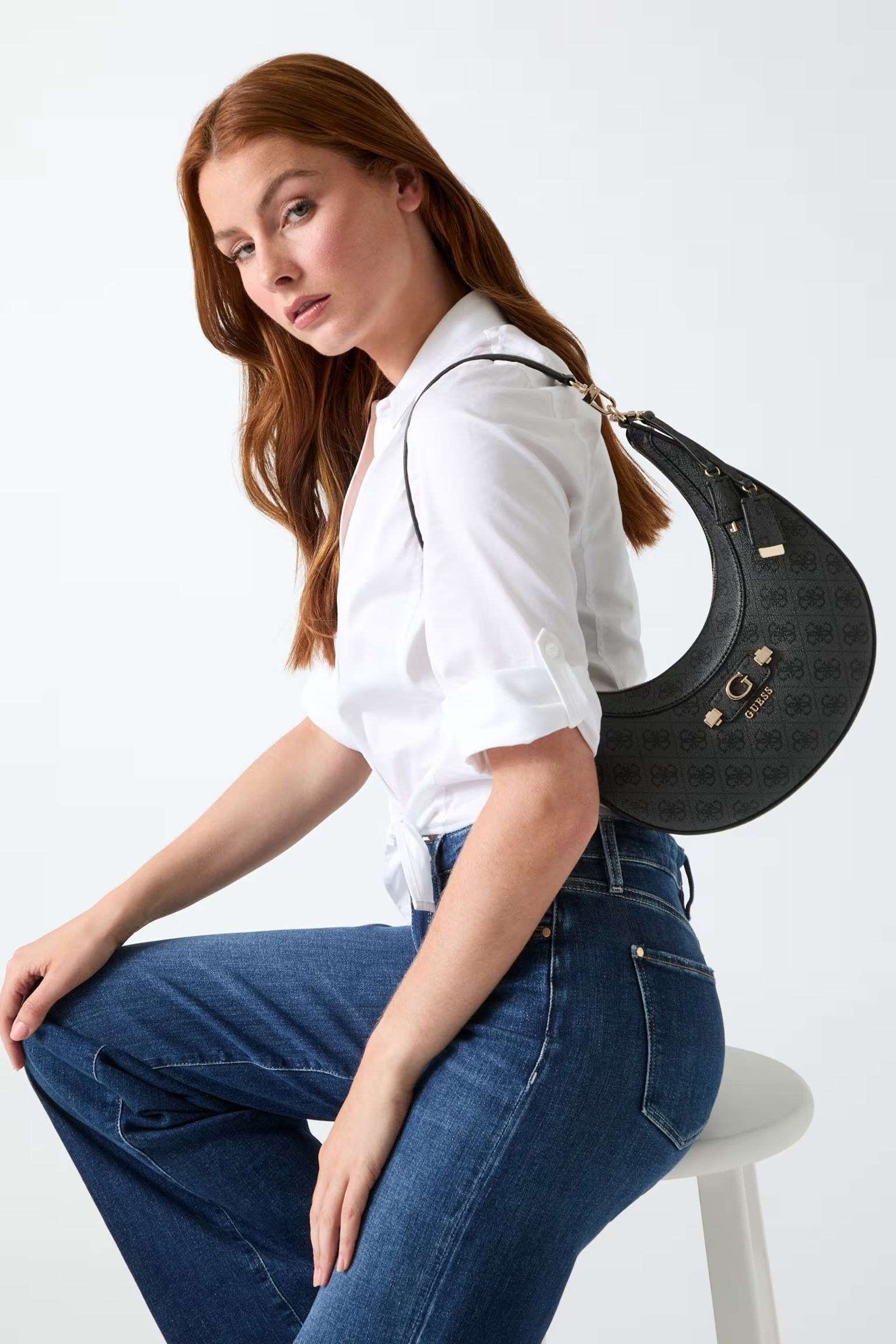 GUESS CARTERA SHOULDER BAG LINDSAY COAL LOGO