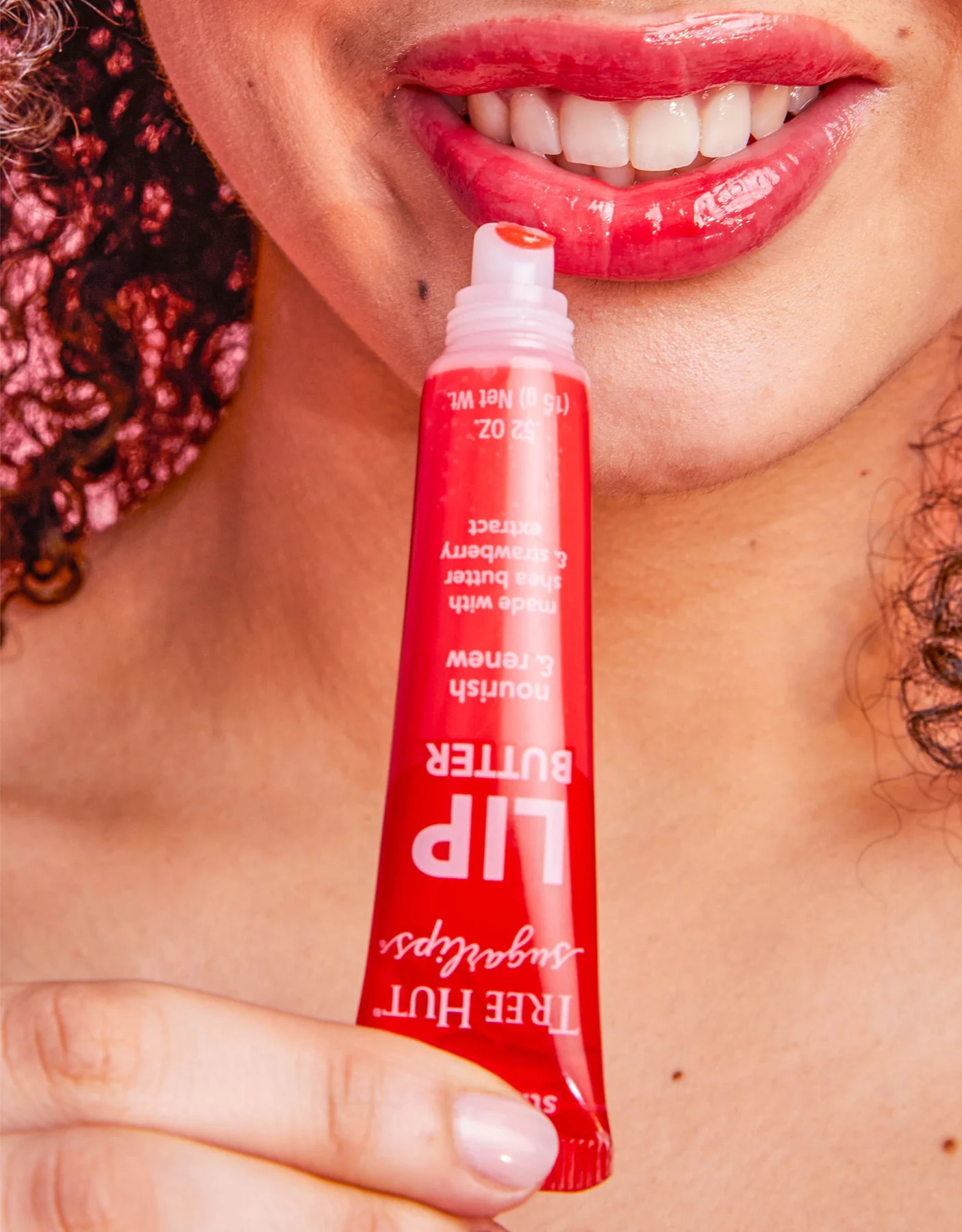 TREE HUT LIP BUTTER STRAWBERRY