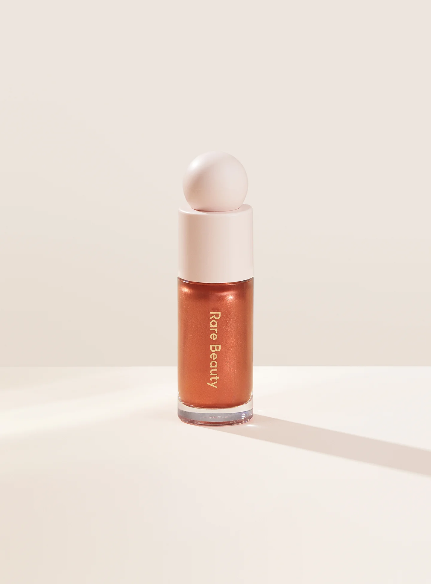 RARE BEAUTY POSITIVE LIGHT LIQUID LUMINIZER - CAPTIVATE