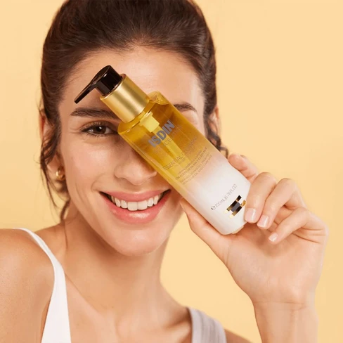 ISDIN ISDINCEUTICS OIL CLEANSER 200ML